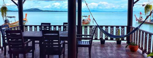 Ko Lanta Old Town Villa | Aquablue Villa