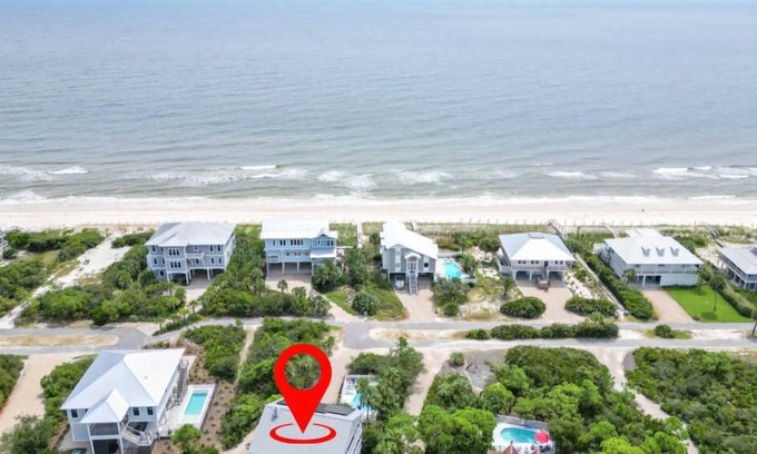 Treasure Beach Village House | Aquapelago Pool pet Friendly SGI Family Home