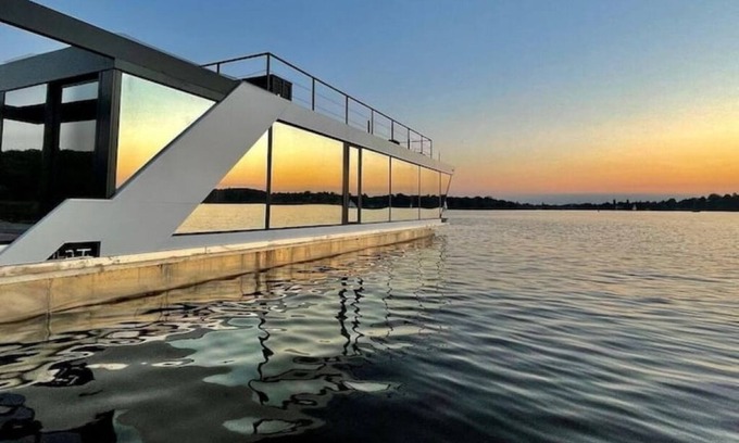 Castello Boat Rental | Aqva The Exclusive Water Loft Venice