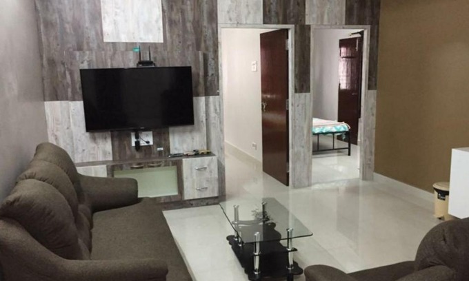 Vadapalani Apartment | AR HOME STAY