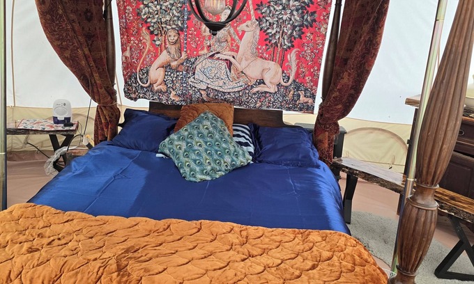 Austral RV Rental | Arabian Nights yurt