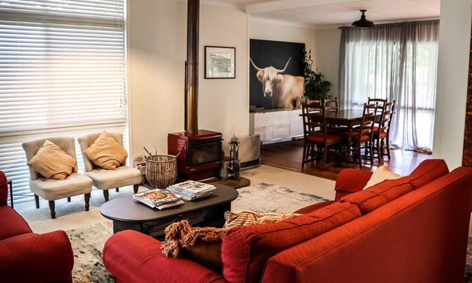 Bowral House | Arborea House in the heart of Bowral
