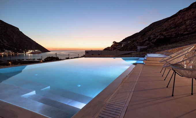 Kamares Hotel | Arcos Suites Sifnos