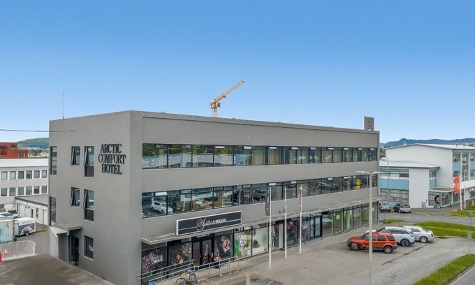 Haaleiti Hotel | Arctic Comfort Hotel