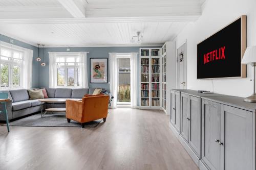 Tromso House | Arctic Familiy Villa - Ideal for Families & Groups