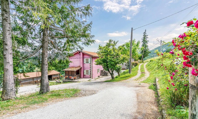 Cutigliano Apartment | Are you looking for a family-friendly vacation apartment in beautiful surroundings? Then this might