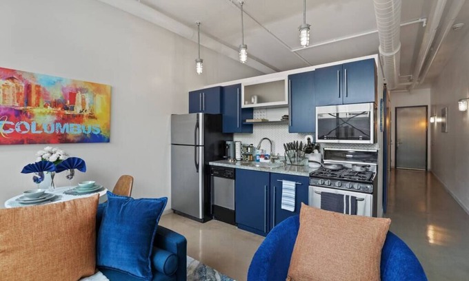 Downtown Columbus Condo | Arena District Suite w/FREE Parking & Rooftop Deck