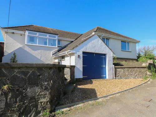 Solva House | Arfryn