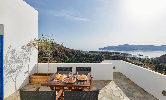 Kimolos Apartment | Aria Kimolos Residence