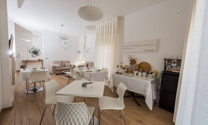 Casarano Bed & Breakfast | ARIES B & B (SALENTO) - SEA AND ART HOLIDAYS - Family rooms - 2/8pl.