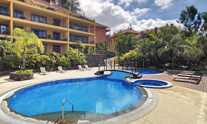 Santa Luzia Apartment | Arigato Apartment by LovelyStay