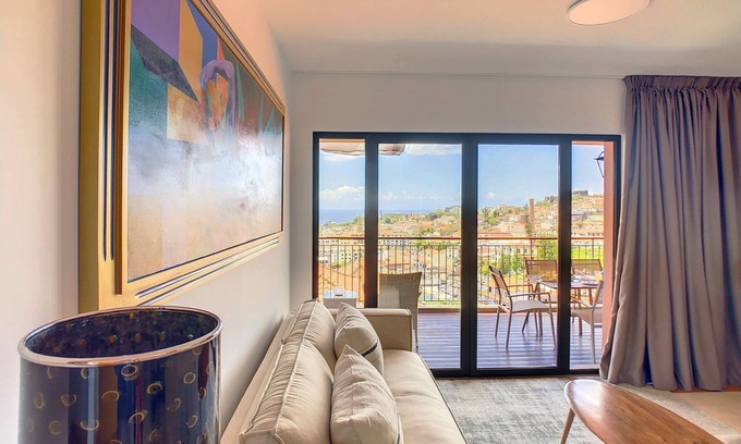 Santa Luzia Apartment | Arigato Apartment by LovelyStay