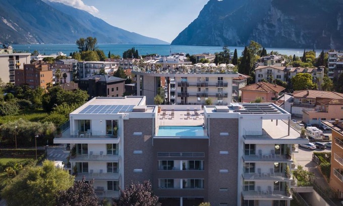 Riva del Garda Apartment | Aris Apartments & Sky Pool - Tonelli Hotels - Adult Friendly