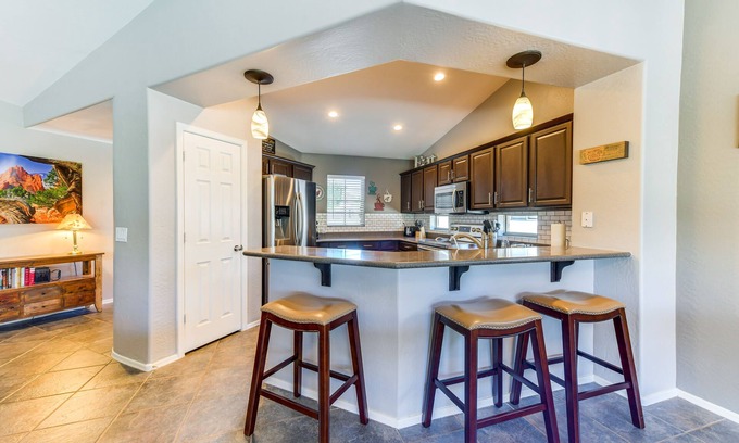 San Tan Valley House | Arizona Rental Home w/Private Outdoor Pool!