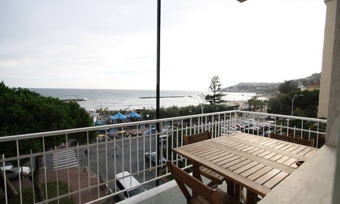 Arma di Taggia Condo | Arma di Taggia - 2-BDR SeaView Terrace