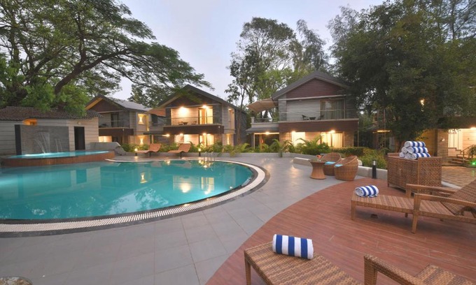 Lonavala Hotel | Arova Woods Zinc Journey by The Fern, Lonavala