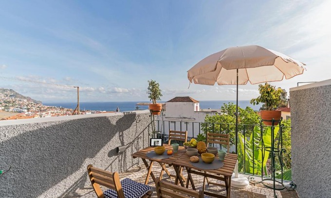 Sao Pedro Apartment | Arrifes I by An Island Apart