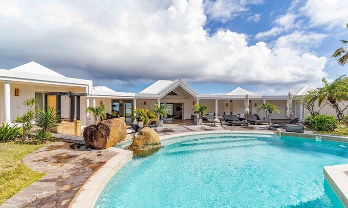 Mont Jean Villa | Arrow Marine Luxury villa