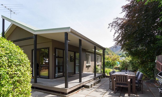 Arrowtown Cottage | Arrowtown Cutie - Arrowtown Holiday Home