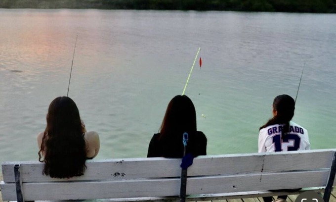 Rio Hondo Cabin | Arroyo City cabin with private lighted fishing dock. BBQ pits and back deck.