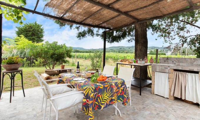 Suvereto House | Art Beds & Garden 9 beds between the sea, thermal baths, and the Tuscan countryside