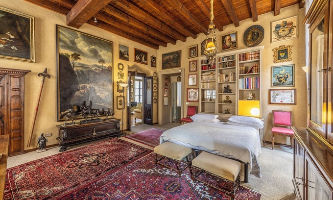 Brescia Antica Apartment | ART GALLERY APARTMENT IN BRESCIA CENTER