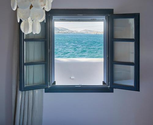 Naousa Apartment | ART GROUP LIVING