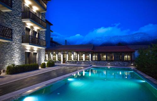 Vitina Hotel | Art Mainalon Hotel