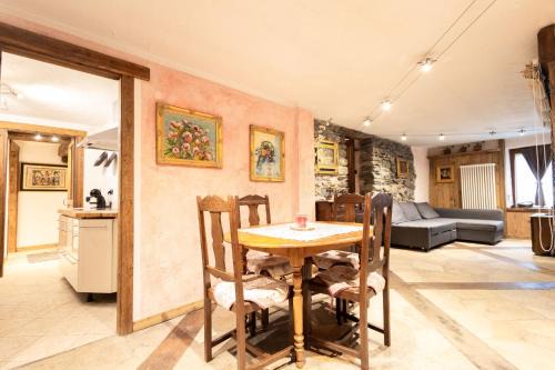 Cogne Apartment | Art Maison