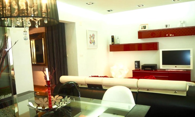 Zamora Apartment | ART SENSES APARTMENT