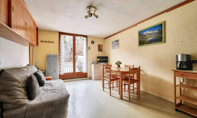 Bareges Apartment | Artigalas Residence - Studio with balcony and covered parking in the opposite of Barèges