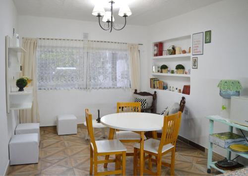 Villa Ballester Apartment | Artigas Home!