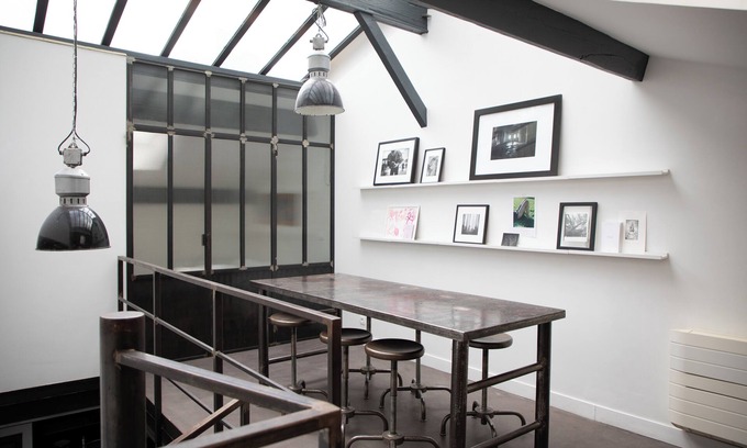 Montreuil Apartment | Artist's studio/Duplex loft near Croix de Chavaux metro station