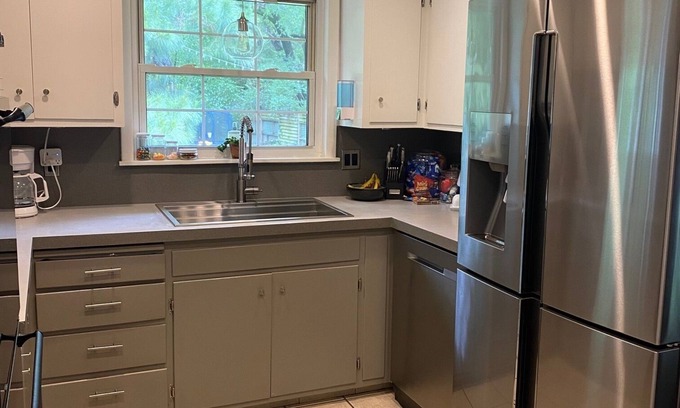Fayetteville House | Artistic 3-bedroom house in lovely Fayetteville with a great vibe