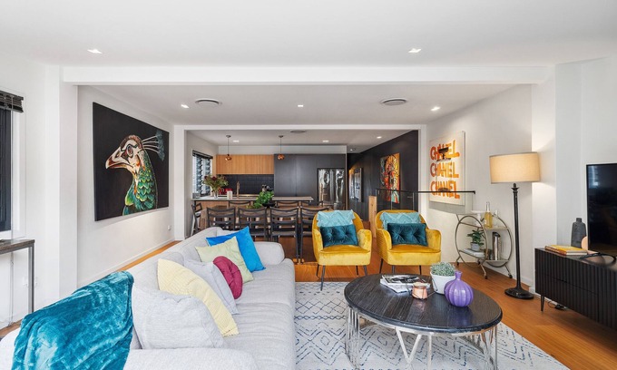 Newtown House | Artscape, Newtown Villa