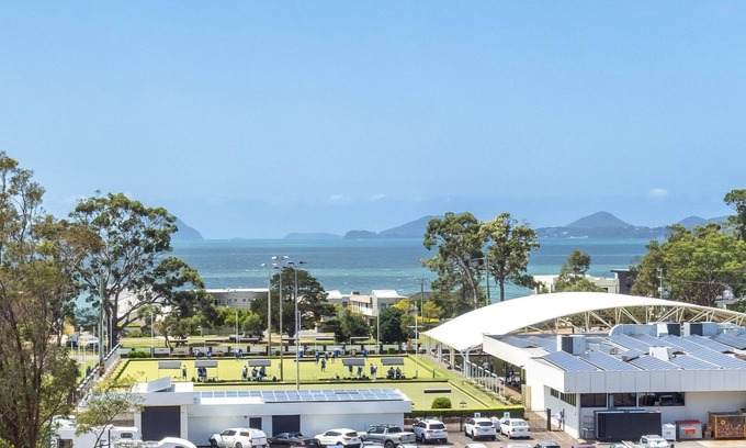 Soldiers Point House | Ash Haven, 19 Ash St - views, pool, air con, boat parking, Wi-Fi