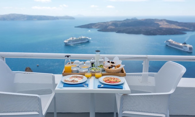 Fira House | Asma Suites