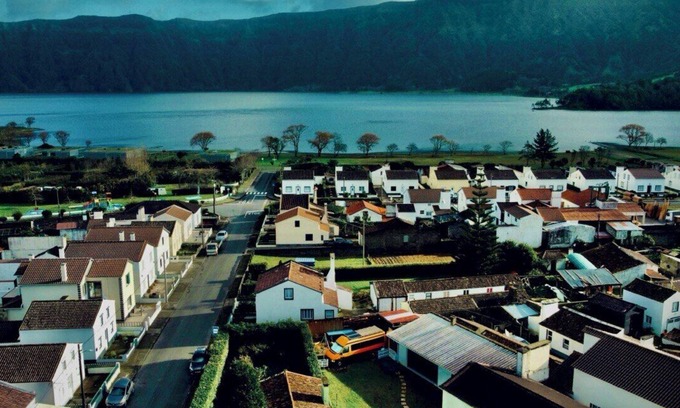 Sete Cidades House | Astrovan Wooden Tiny House