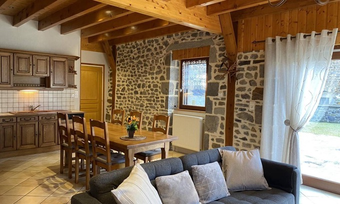 Perpezat House | AT THE BARN - PERPEZAT