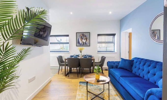 Brighton City Centre Apartment | At the level - (2 bed flat)