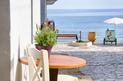 Myrtos Apartment | Atelier Myrtos Mare