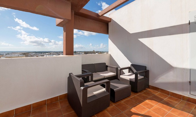 El Puerto de Santa Maria House | ATICO SANTA FE - Nice flat in El Puerto de Santa María with free WiFi