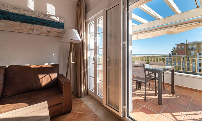 Punta del Moral Apartment | Atico frente al mar, 2 Dormit. Isla Canela
