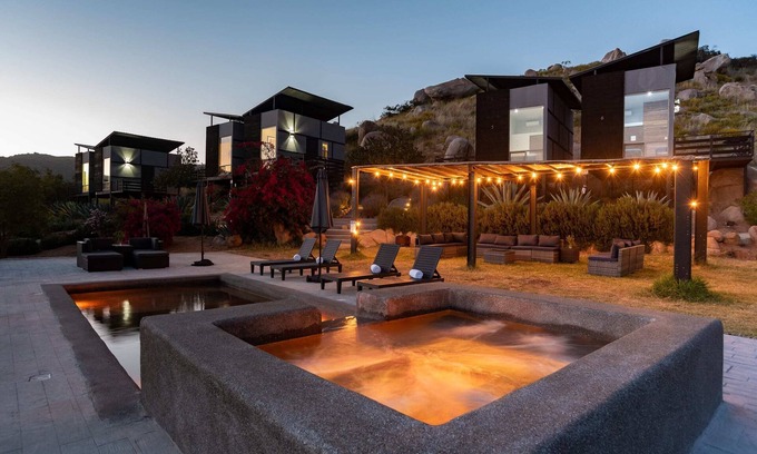 Valle de Guadalupe Cabin | Atika Retreat - Vinyard Cabin