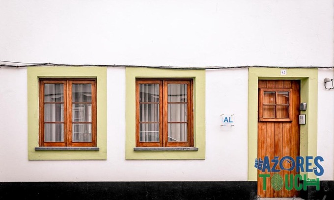 Angra do Heroismo House | Atlântida Dream
