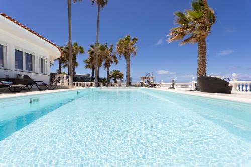 Guia de Isora Villa | Atlantic Dream with pool and jacuzzi Only Adults