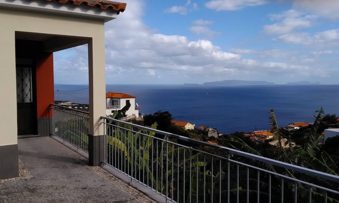 Gaula House | Atlantic view with free car and bike.