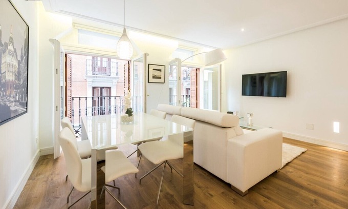 Literary Quarter Apartment | Atocha Museums - Barrio de las Letras
