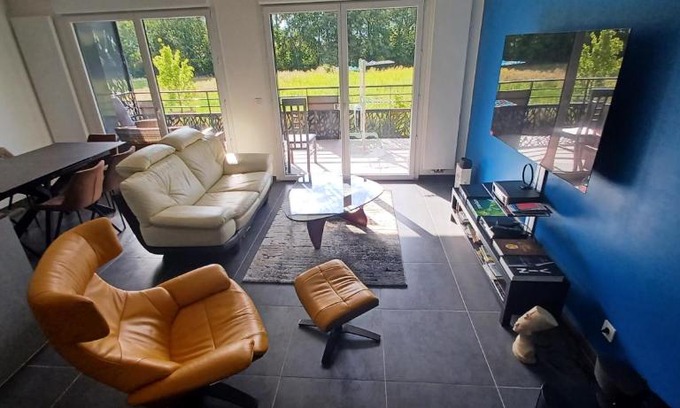 Epagny Apartment | Au 237, Le Nyong-Et-Sanaga