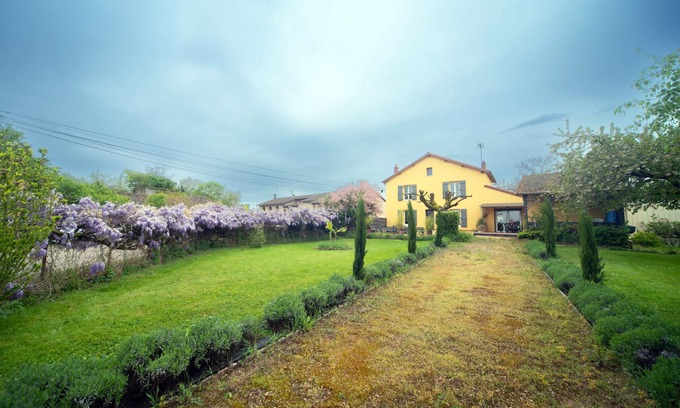 Uchizy House | Au bord de La Saône - Maison pour 6 avec jardin